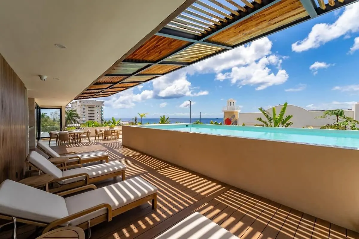 Oceanview 2BR Top Floor Condo Terrace-Pool Cozumel Apartment