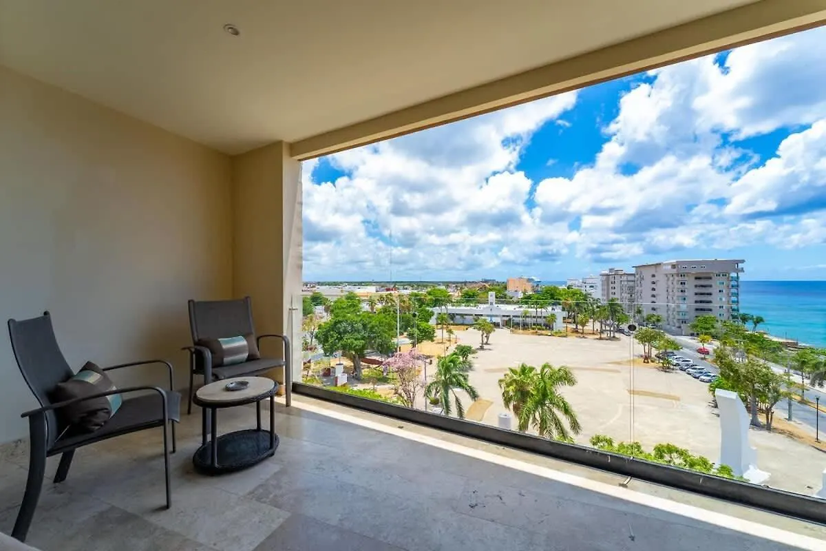 Oceanview 2BR Top Floor Condo Terrace-Pool Cozumel Apartment