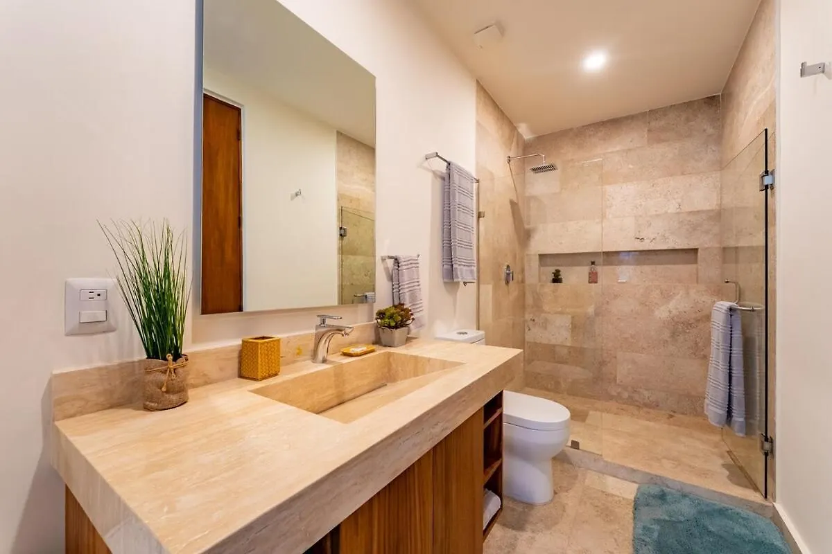 Oceanview 2BR Top Floor Condo Terrace-Pool Cozumel